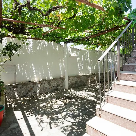 Irini House * Arménoi
